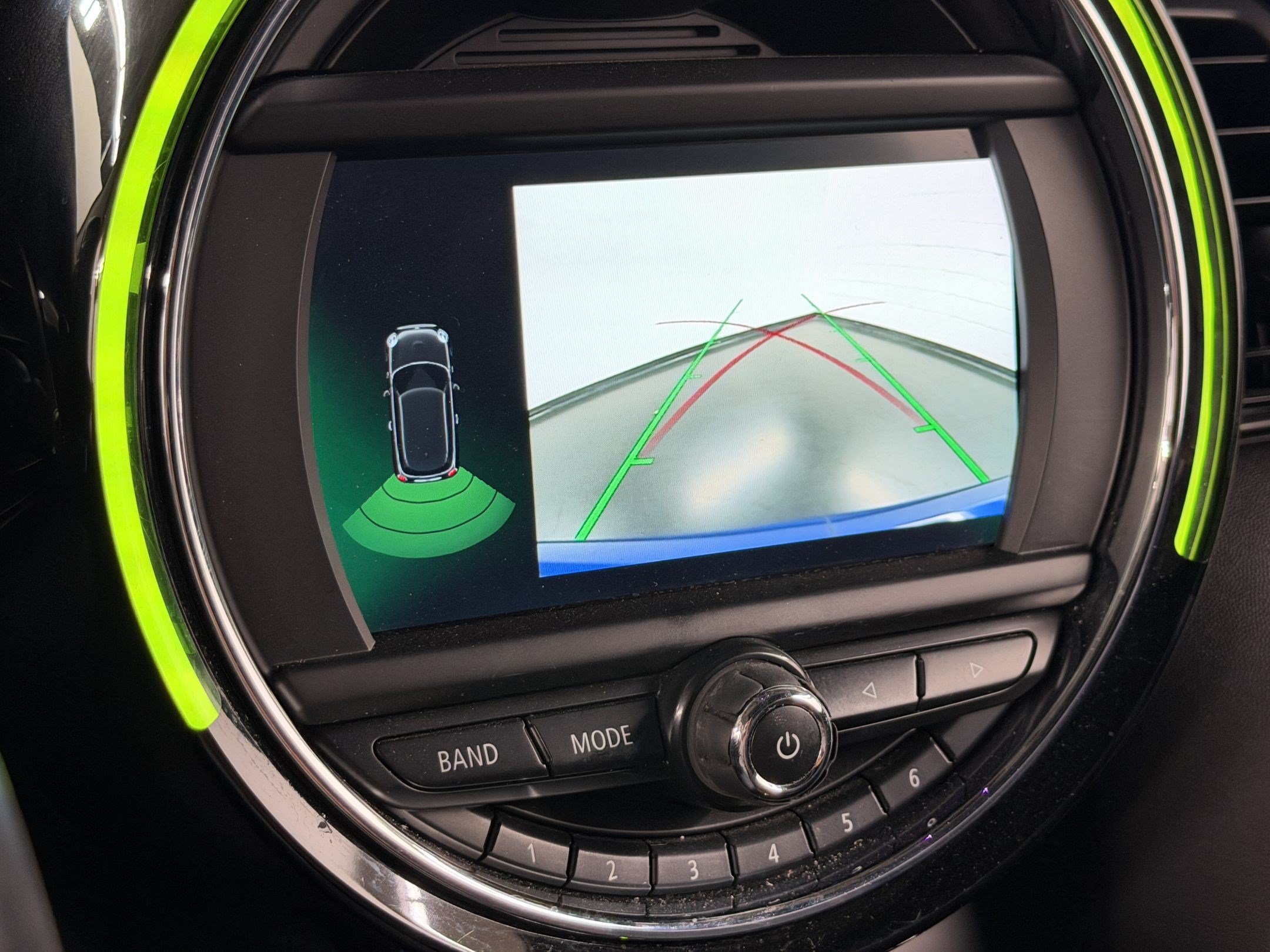 Used 2019 MINI Cooper 2-Door Hardtop FWD image 18