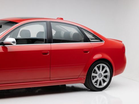 Used 2003 Audi RS 6 AWD/4WD image 31