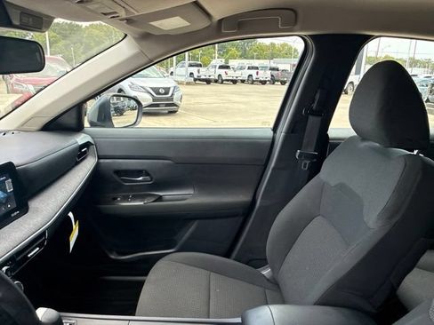 Used 2026 Nissan Kicks S FWD image 16