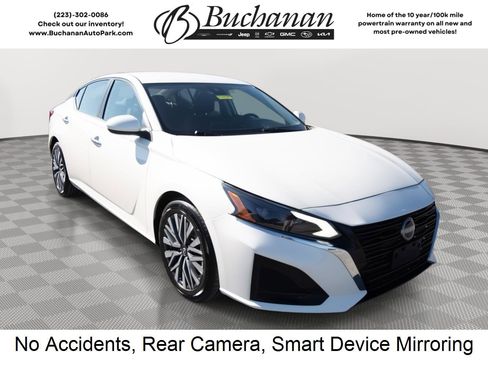 Used 2023 Nissan Altima 2.5 SV image 1