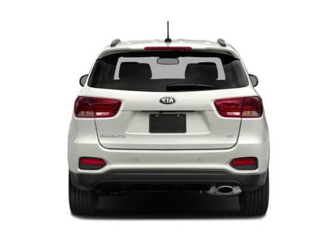 Used 2020 Kia Sorento S FWD image 8