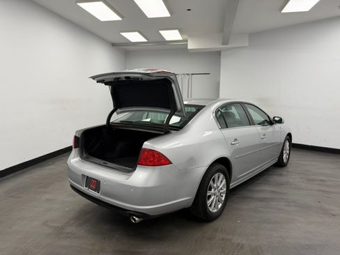 Used 2011 Buick Lucerne CXL w/ Driver Confidence Package FWD image 26
