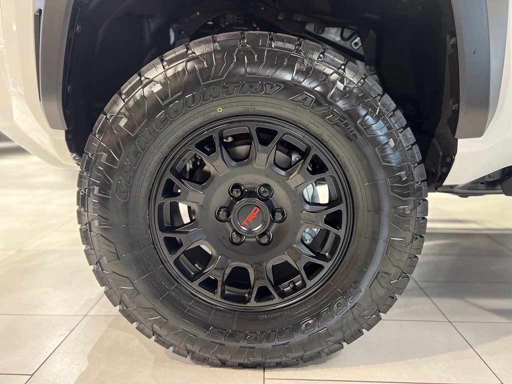 New 2026 Toyota 4Runner SR5 AWD/4WD image 6