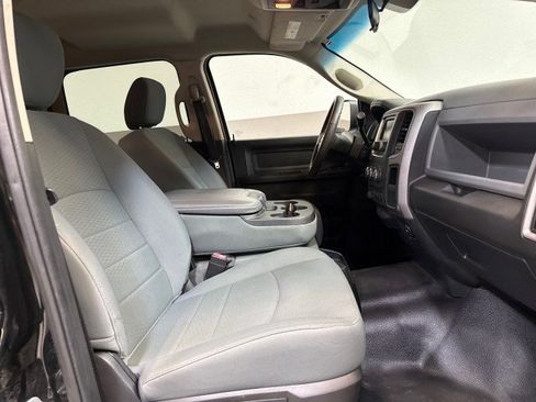 Used 2018 RAM 2500 Tradesman w/ Chrome Appearance Group image 49