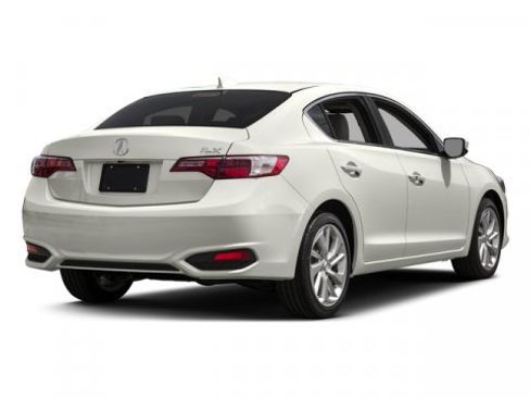 Used 2016 Acura ILX image 2