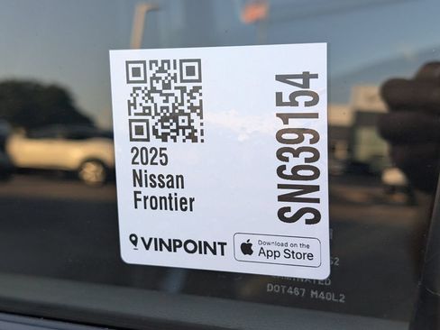 Used 2025 Nissan Frontier SV RWD image 26
