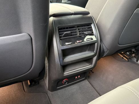 Used 2024 BMW X5 sDrive40i w/ M Sport Package RWD image 27