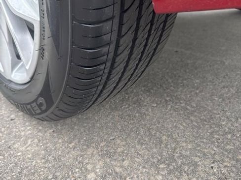 Used 2024 Chevrolet Malibu LT image 19