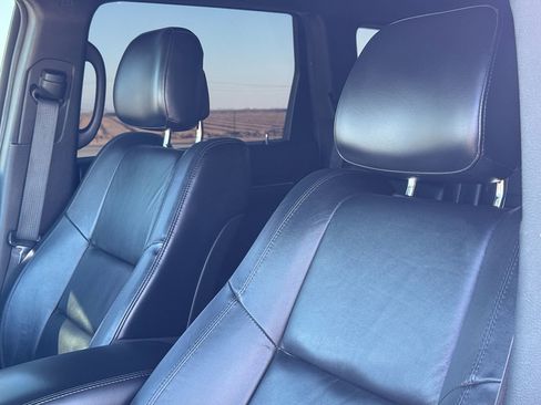 Used 2019 Jeep Grand Cherokee Limited image 38