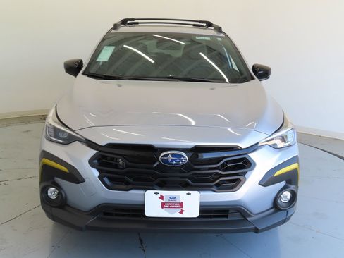 Used 2024 Subaru Crosstrek 2.5i Sport w/ Crosstrek Mirror Package image 11