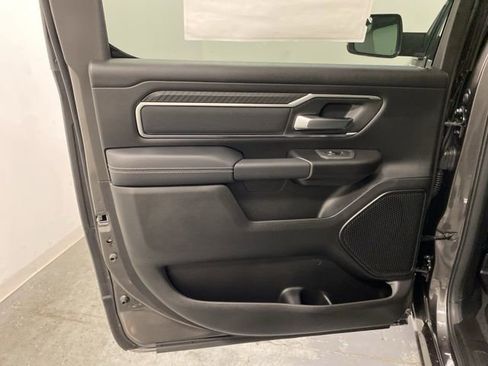 Used 2026 RAM 1500 4x4 Crew Cab image 20