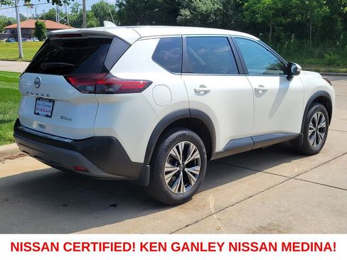 Certified 2023 Nissan Rogue SV AWD/4WD image 3