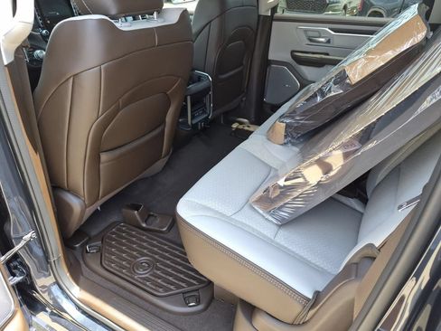 New 2026 RAM 1500 Laramie AWD/4WD image 14