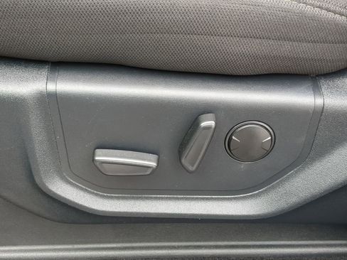 Used 2020 Ford F150 XLT w/ Equipment Group 302A Luxury image 23