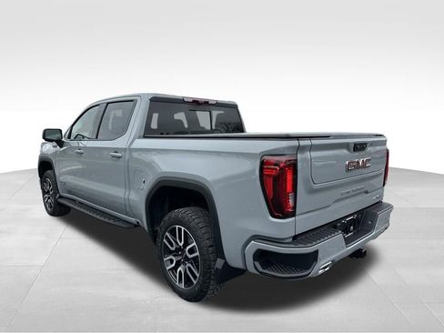 Used 2024 GMC Sierra 1500 AT4 w/ Technology Package image 18