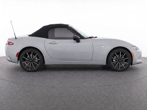 Used 2026 MAZDA MX-5 Miata Grand Touring RWD image 8