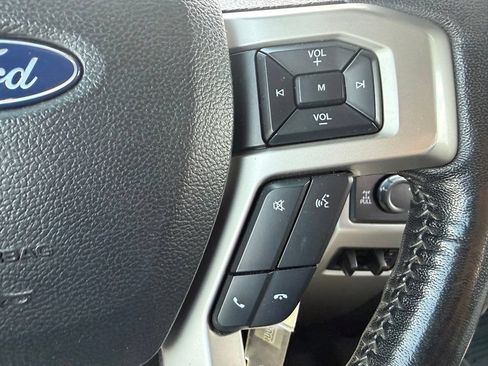 Used 2017 Ford F250 Lariat w/ Lariat Value Package AWD/4WD image 17
