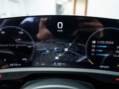 Used 2024 Porsche Taycan 4S w/ Premium Package image 40