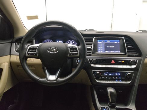 Used 2019 Hyundai Sonata SEL w/ Tech Package 02 FWD image 22