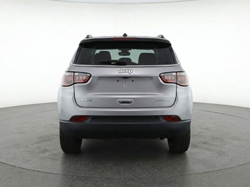 Used 2025 Jeep Compass Limited AWD/4WD image 7