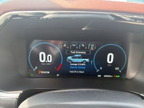 Certified 2022 Ford F150 Lariat w/ Equipment Group 502A High image 9