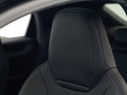 New 2026 Porsche Cayenne Coupe image 20