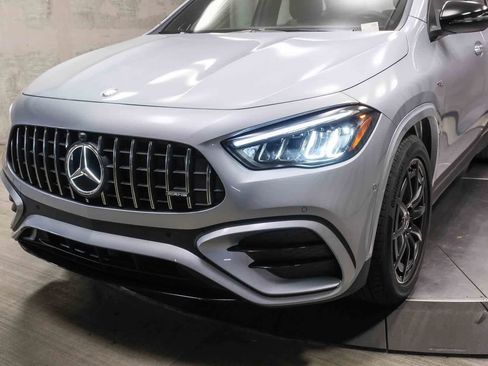 New 2026 Mercedes-Benz GLA 35 AMG 4MATIC image 11