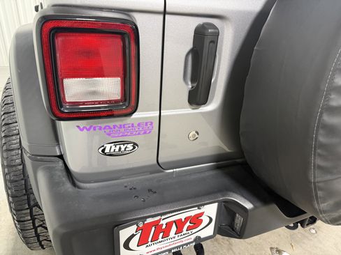 Used 2019 Jeep Wrangler Unlimited Sport image 5