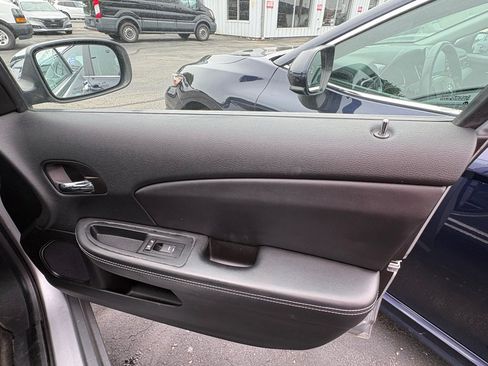 Used 2013 Chrysler 200 Limited w/ Sun/Sound Group FWD image 16