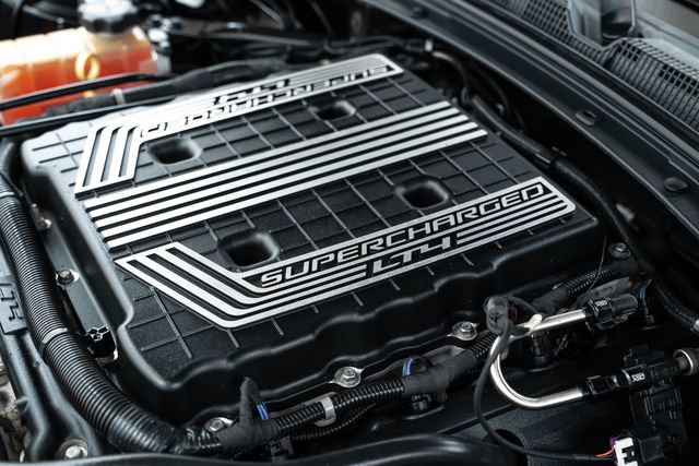 Used 2018 Chevrolet Camaro ZL1 RWD image 32
