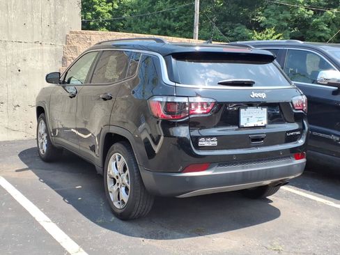 Certified 2022 Jeep Compass Limited AWD/4WD image 6