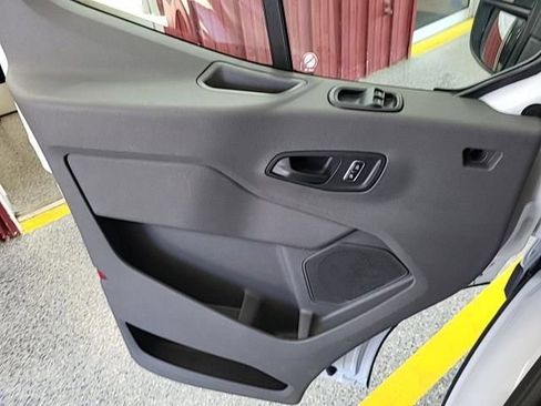 Used 2025 Ford Transit 250 Low Roof w/ Exterior Upgrade Package RWD image 11