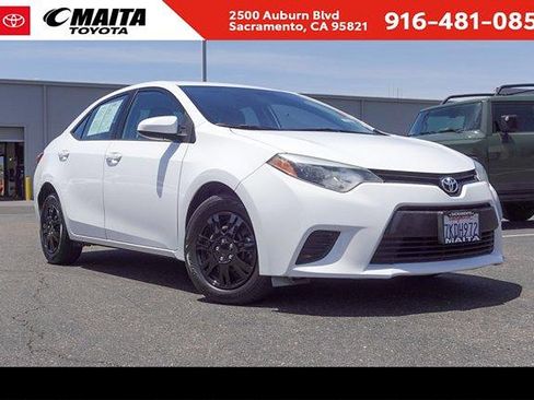 Used 2015 Toyota Corolla L FWD image 1