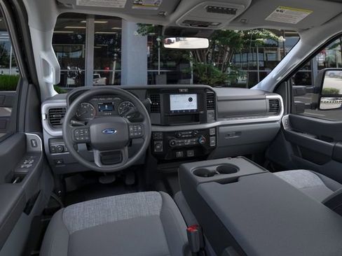 New 2026 Ford F350 XLT w/ FX4 Off-Road Package AWD/4WD image 9