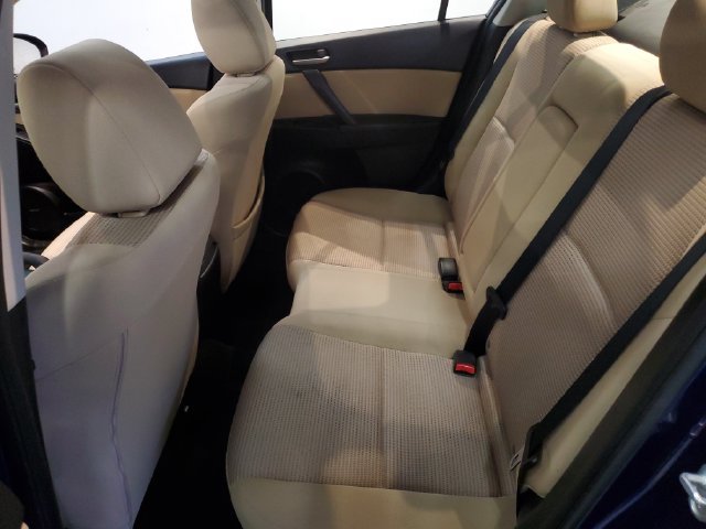 Used 2012 MAZDA MAZDA3 i Touring FWD image 26