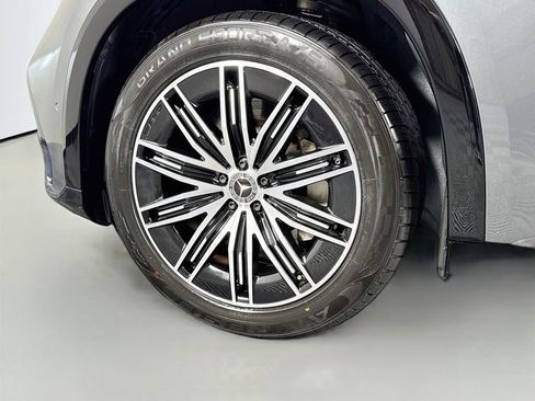 Used 2023 Mercedes-Benz EQS 580 4MATIC SUV image 41