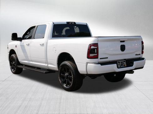 Used 2024 RAM 2500 Big Horn w/ Night Edition AWD/4WD image 5