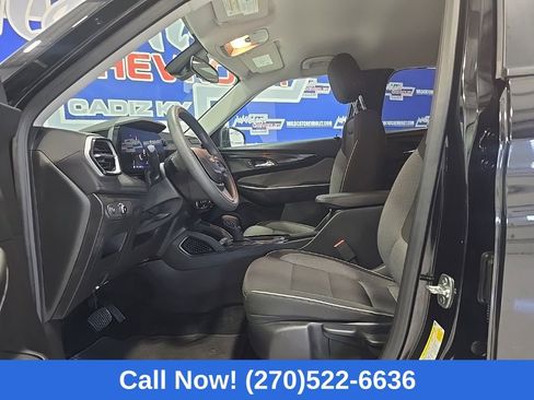Used 2025 Chevrolet TrailBlazer LT image 14