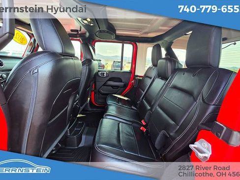 Used 2021 Jeep Wrangler Unlimited Sahara w/ Uconnect 4C Nav & Sound Group image 20