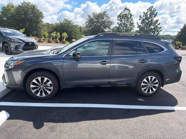 Used 2023 Subaru Outback Limited AWD/4WD image 5