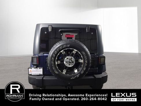 Used 2013 Jeep Wrangler Unlimited Sahara w/ Trailer Tow Group AWD/4WD image 7