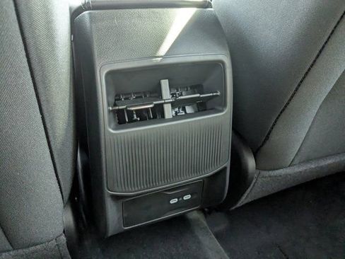 New 2026 Jeep Cherokee Laredo image 15