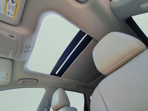 Used 2019 Nissan Murano Platinum AWD/4WD image 17