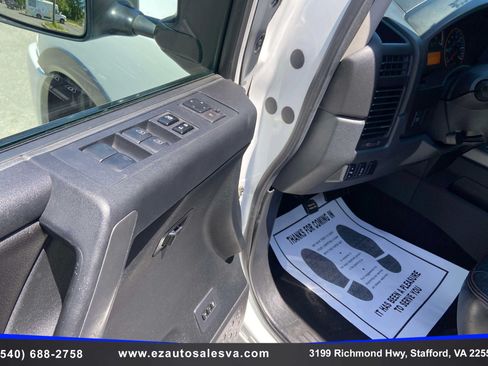 Used 2012 Nissan Titan PRO-4X AWD/4WD image 19