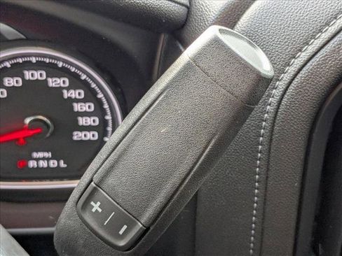 Used 2022 Chevrolet Silverado 1500 High Country image 11