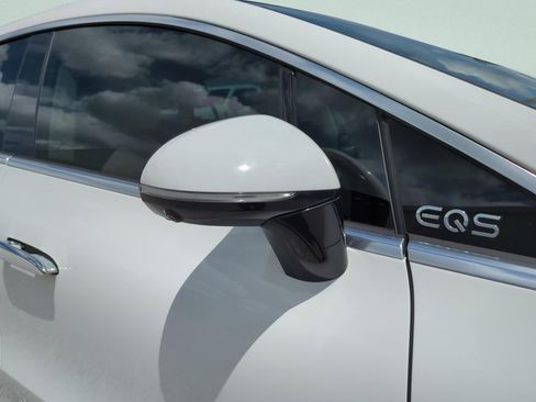 Used 2023 Mercedes-Benz EQS 450+ Sedan image 30