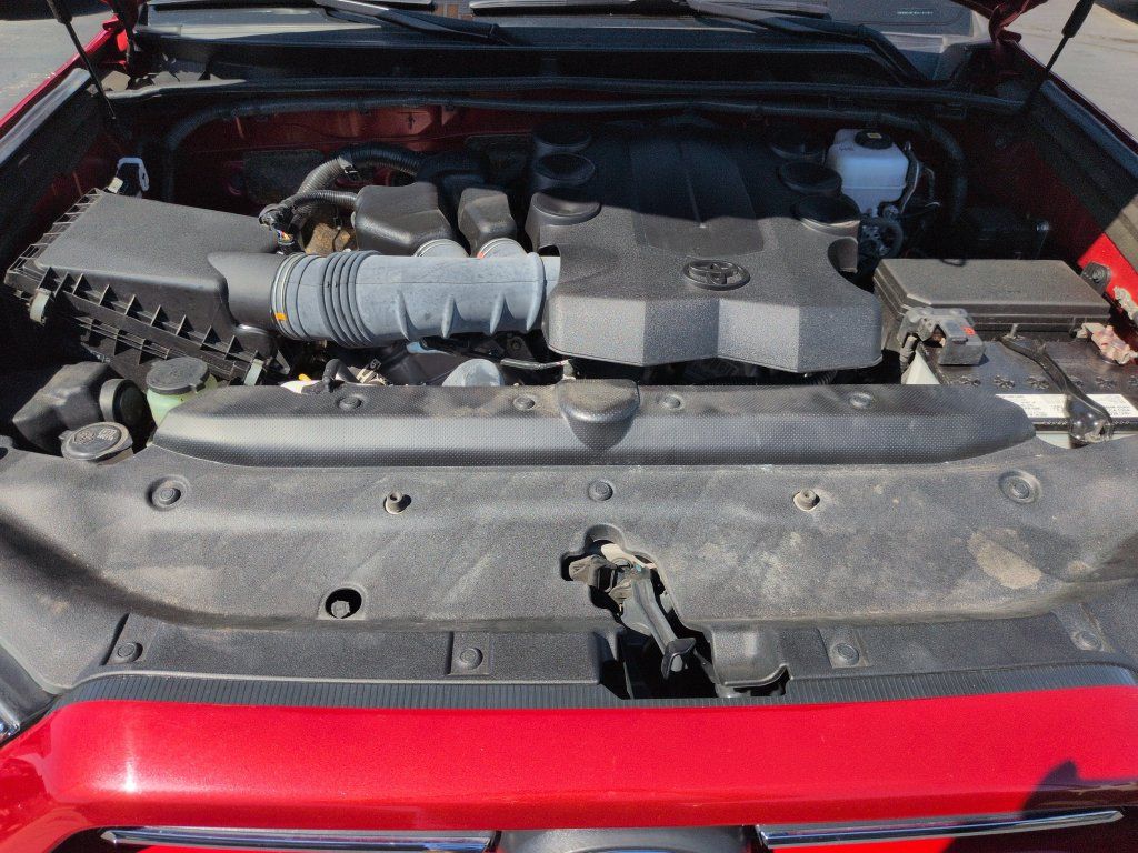 Used 2024 Toyota 4Runner Limited AWD/4WD image 22
