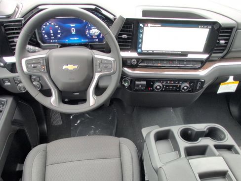 New 2026 Chevrolet Silverado 1500 LT image 23