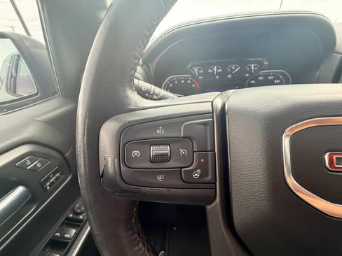Used 2021 GMC Sierra 1500 AT4 w/ AT4 Value Package AWD/4WD image 14