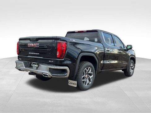 New 2026 GMC Sierra 1500 SLT image 16